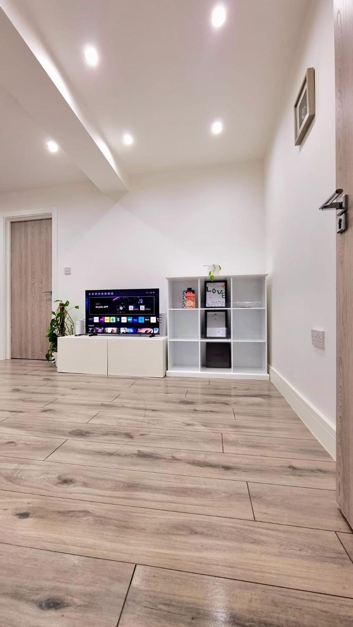 Brand New Flat Close To Turnpike Lane Tube Station Λονδίνο Εξωτερικό φωτογραφία